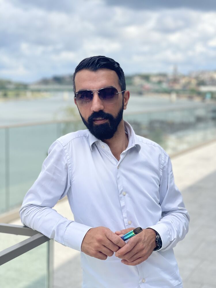  48116798  Ramazan, 32 ,    