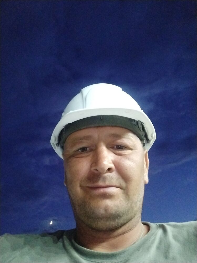  36568898  , 44 ,    