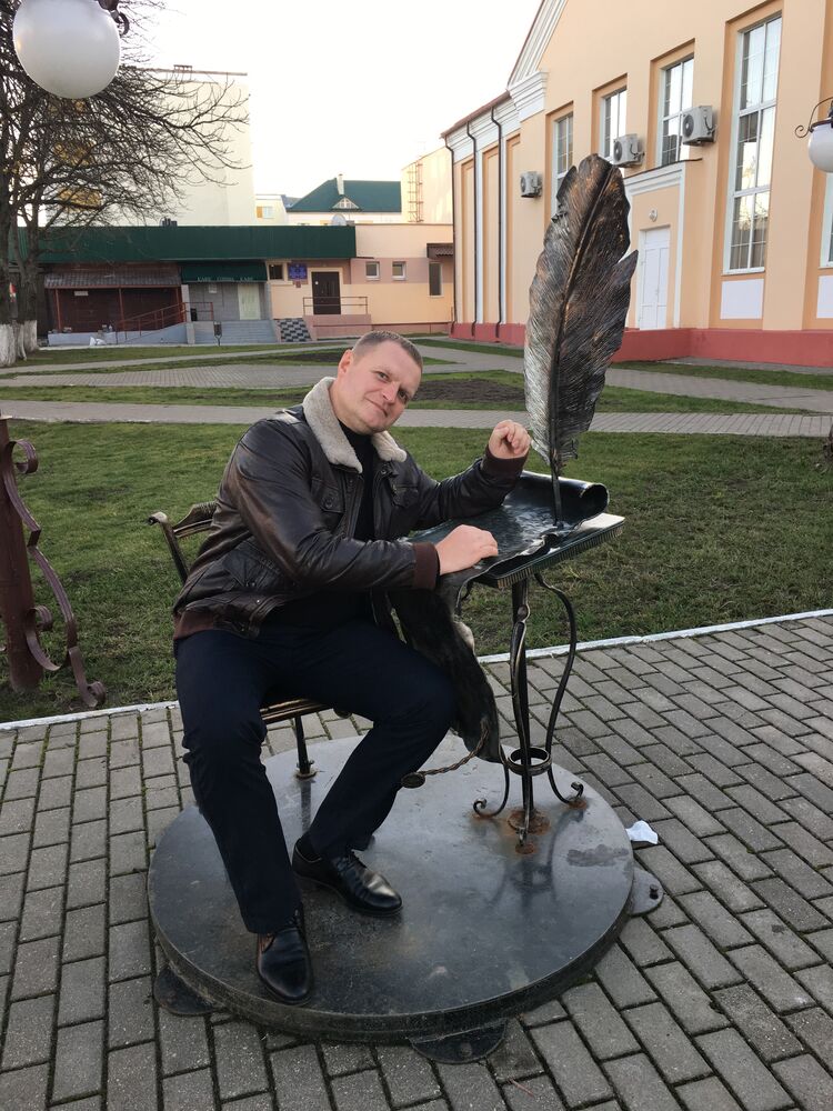  44795218  , 48 ,    