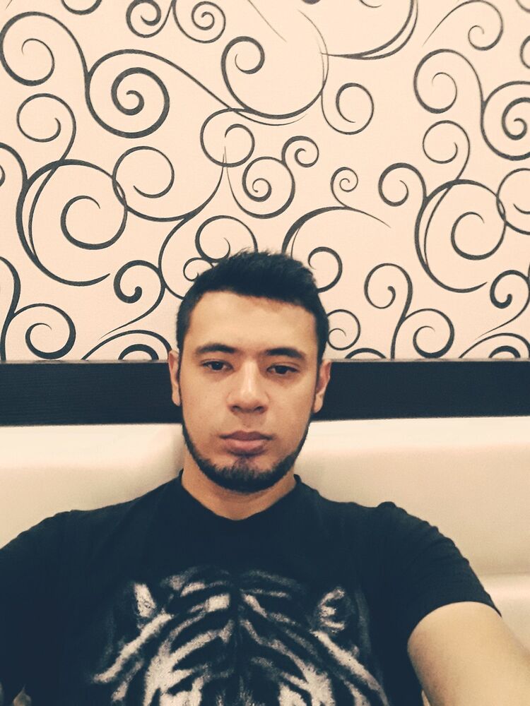  17452748  Lochin, 32 ,    