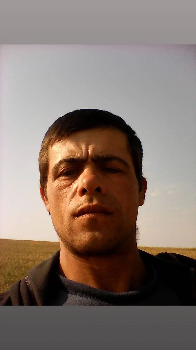  47887618  Aleksanbr, 44 ,    
