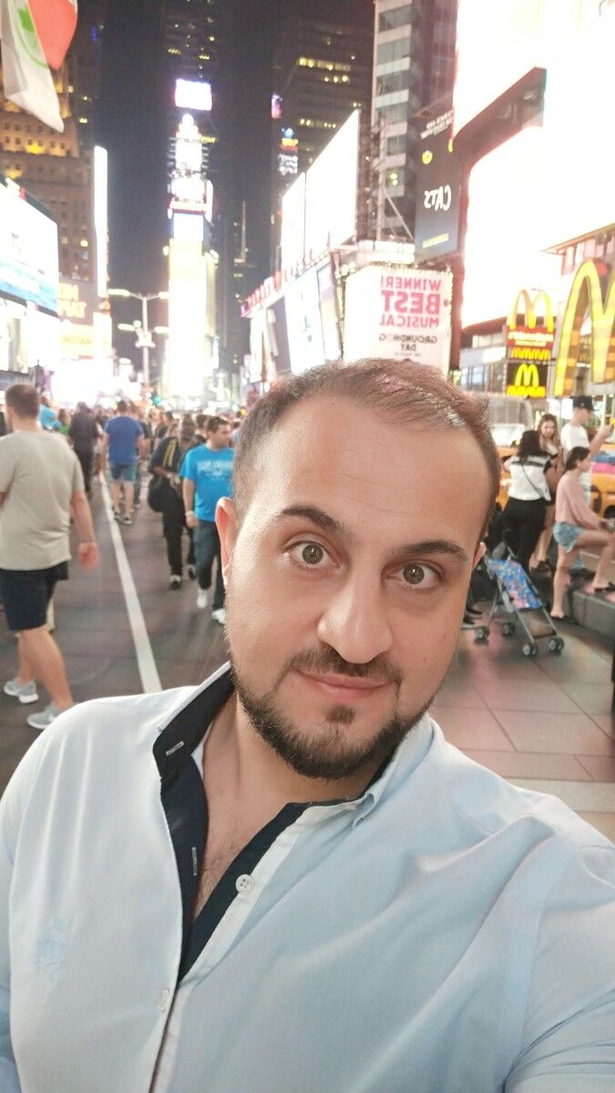  ,   Emre, 42 ,   ,   , c , 