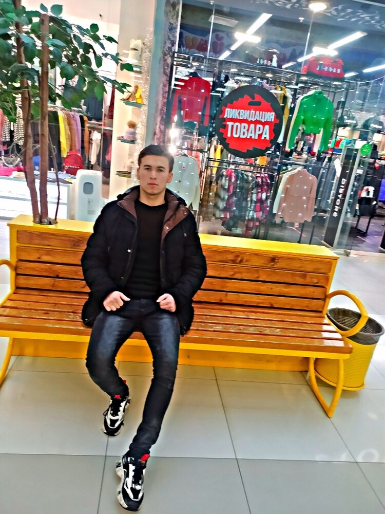  29630858  Abdulhamid, 27 ,    