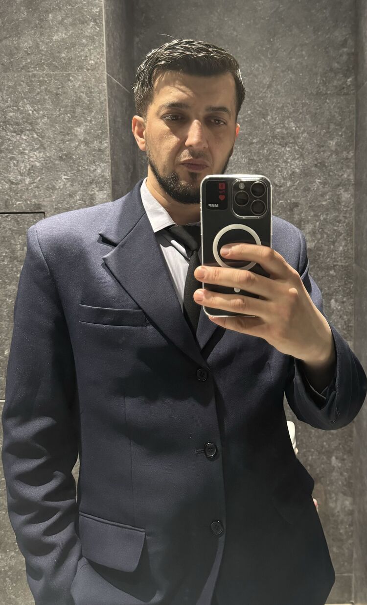  43577368  , 37 ,    