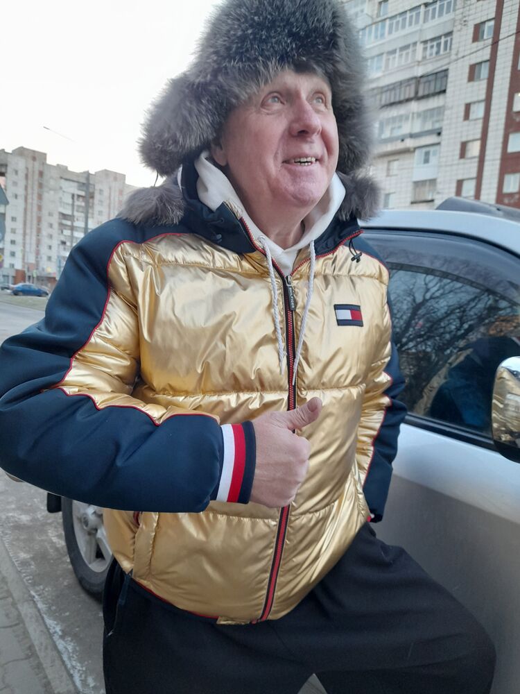  54753278  Vyacheslav, 49 ,    