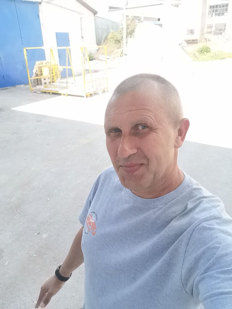  43895208  , 45 ,    