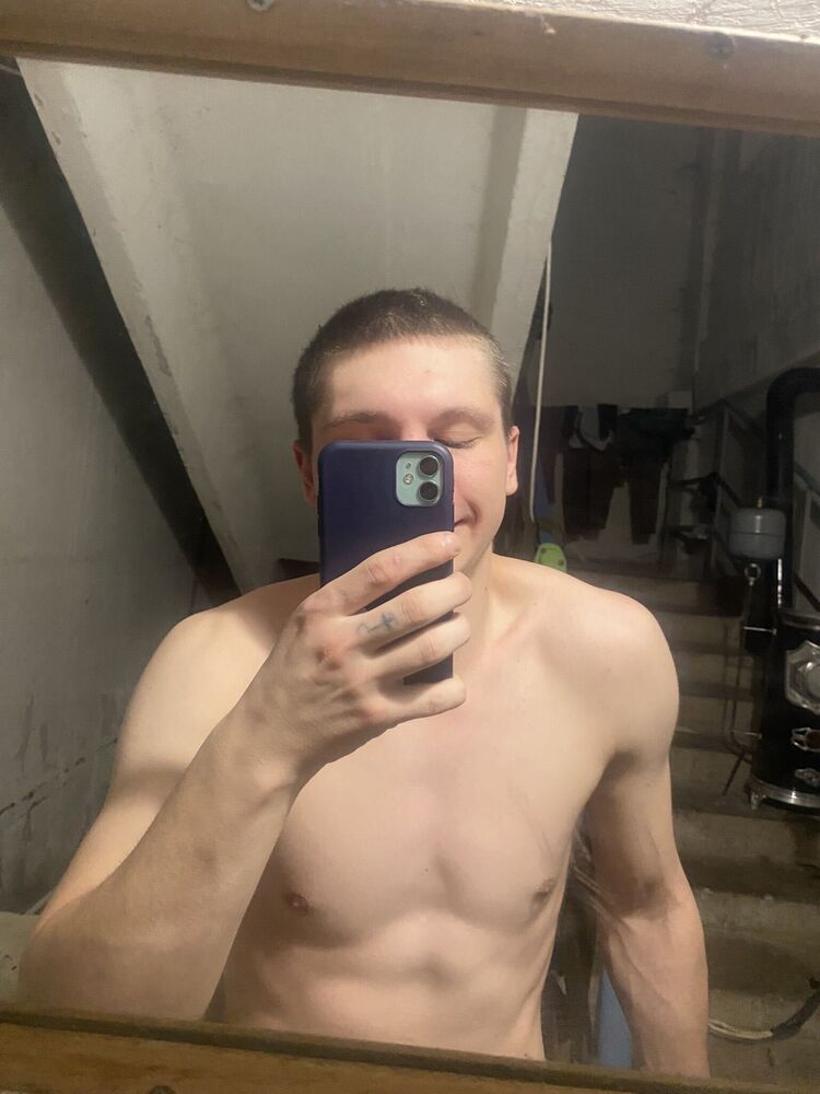  31872568  , 22 ,    