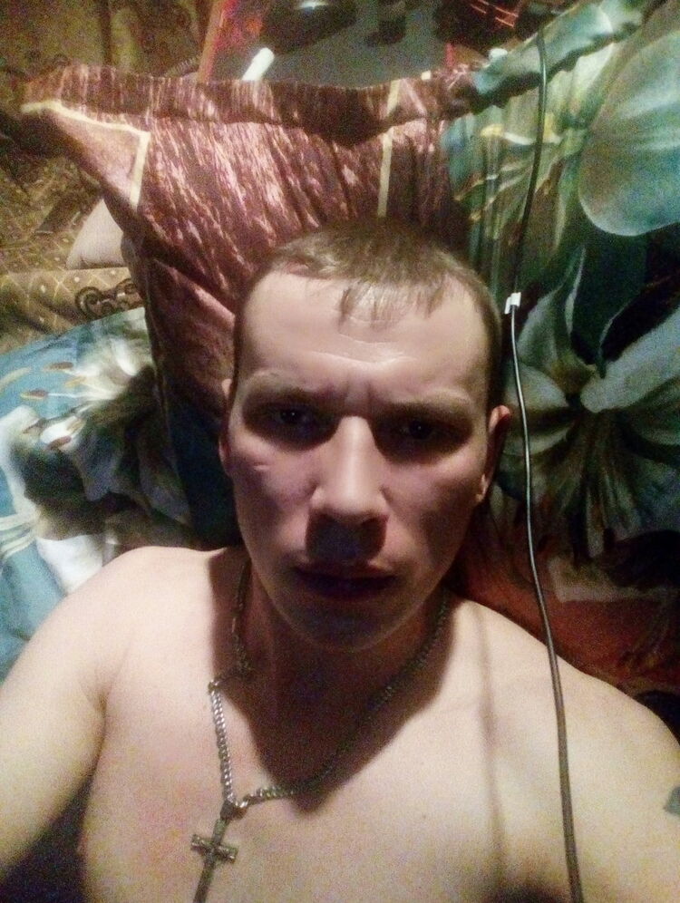  14648778  , 40 ,    