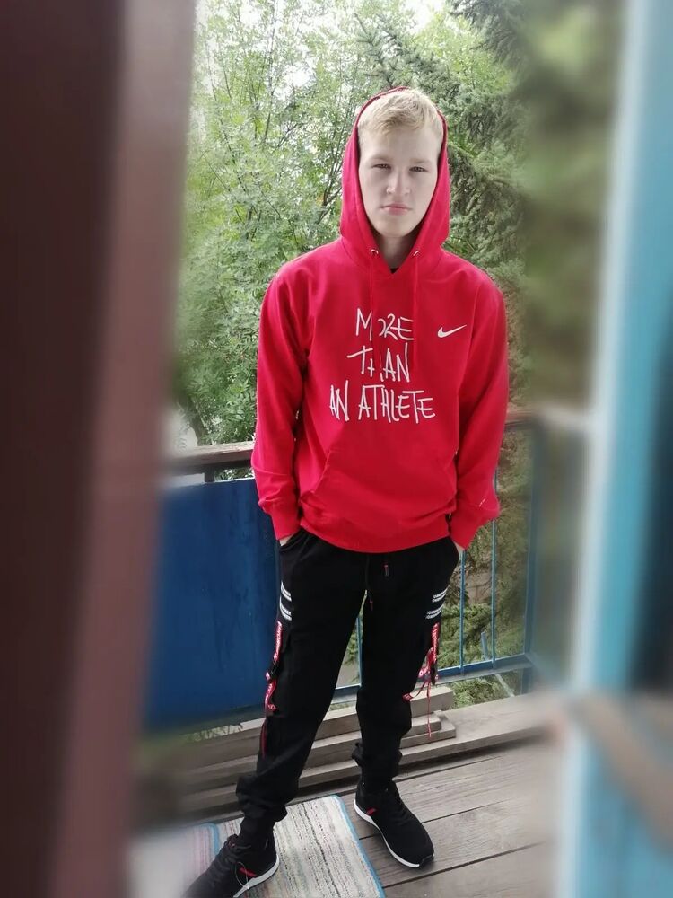  31598908  , 21 ,    