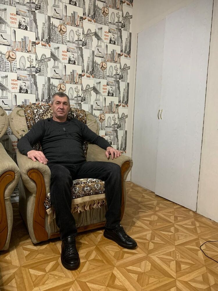 ���� 56038708 ������� Oleh, 51 ���, ���� ���������� � Bohnice