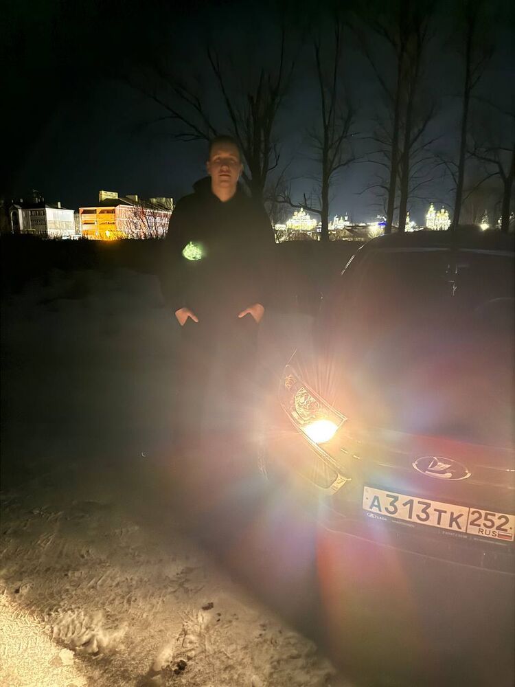  49328908  , 22 ,    