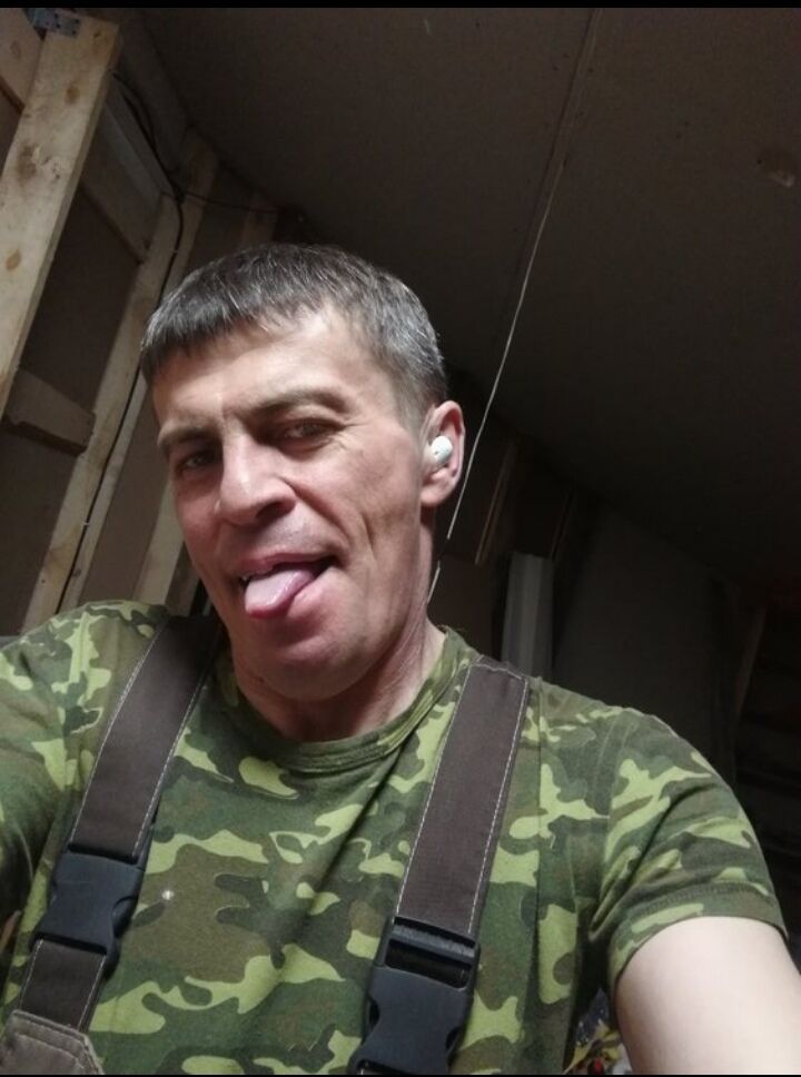  46429798  , 46 ,    
