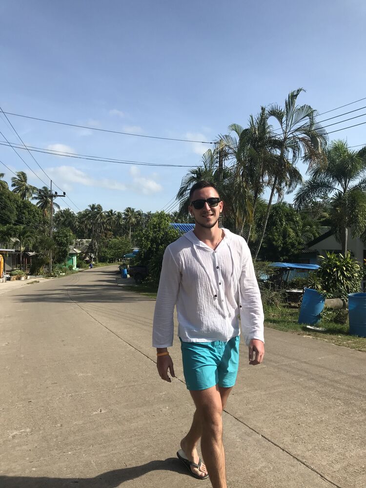 ���� 25612918 ������� Val, 33 ����, ���� ���������� � ������