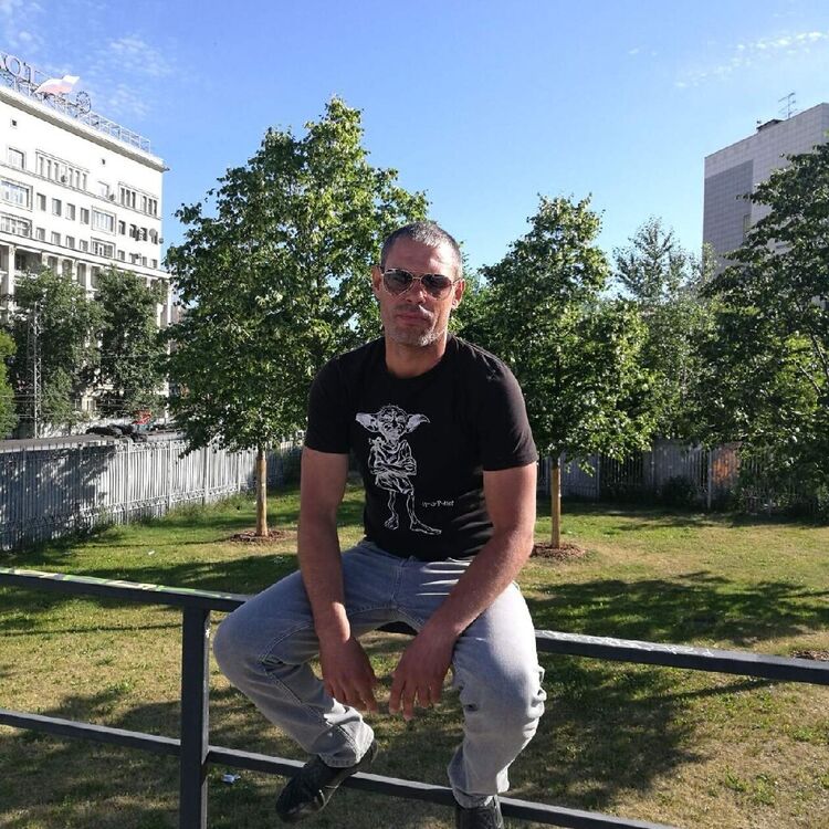  43805418  Ivan, 38 ,    