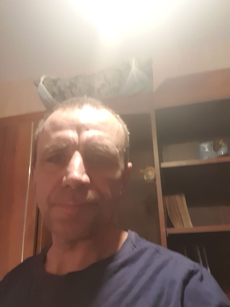  31764678  , 48 ,    