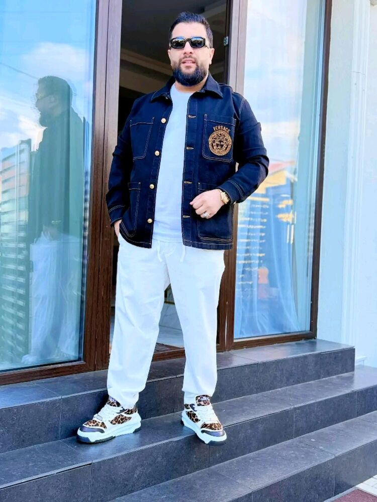  51348368  John Lally, 42 ,    Abbots Langley