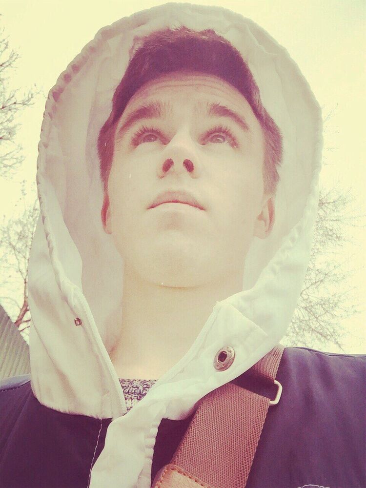  ,   Denis, 25 ,     , c , 