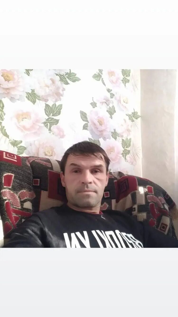 46590328  , 44 ,    