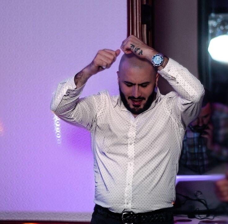  29833858  Sashaev, 35 ,    