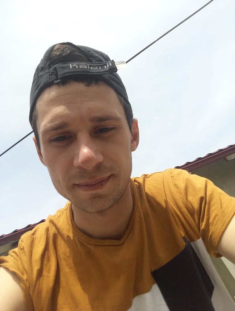  48423908  Vikea, 31 ,    