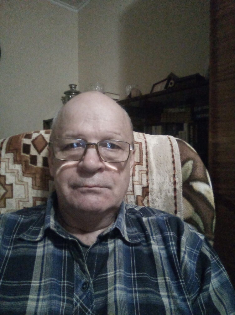  24369128  , 73 ,    