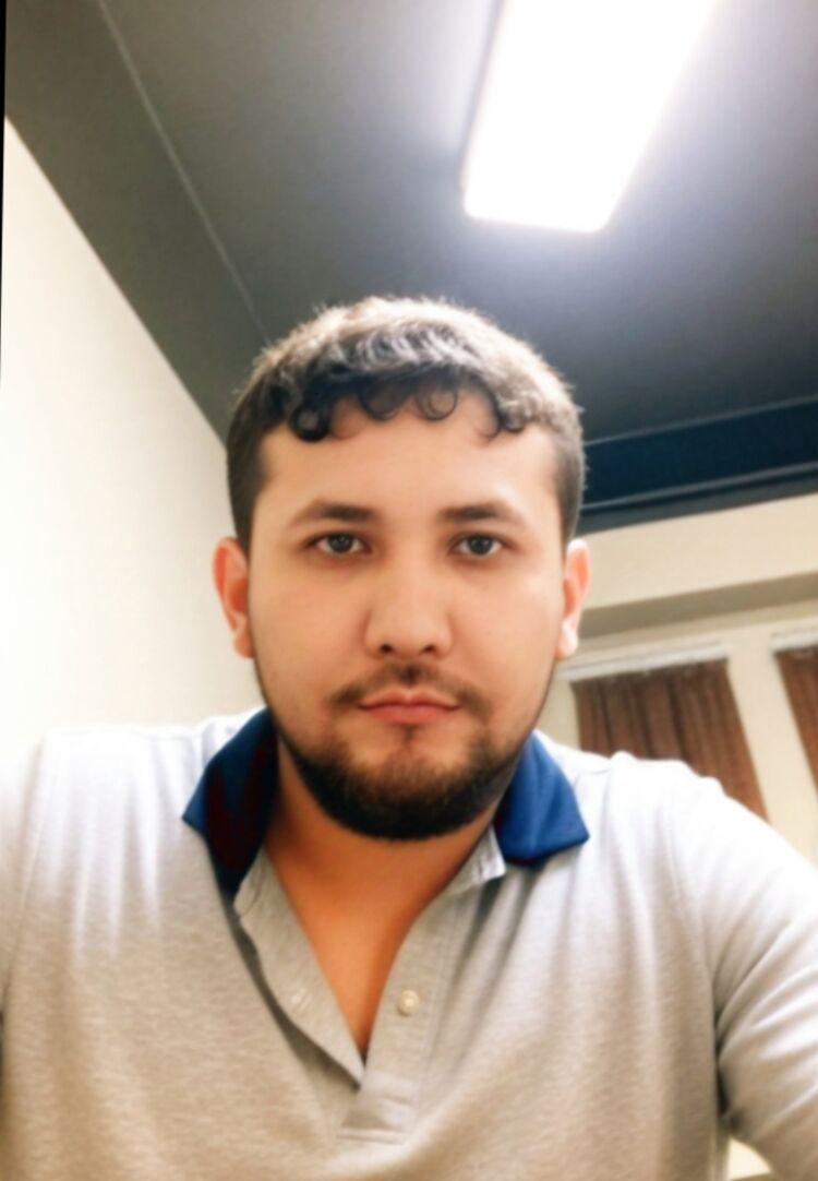  48652348  Turayev, 33 ,    
