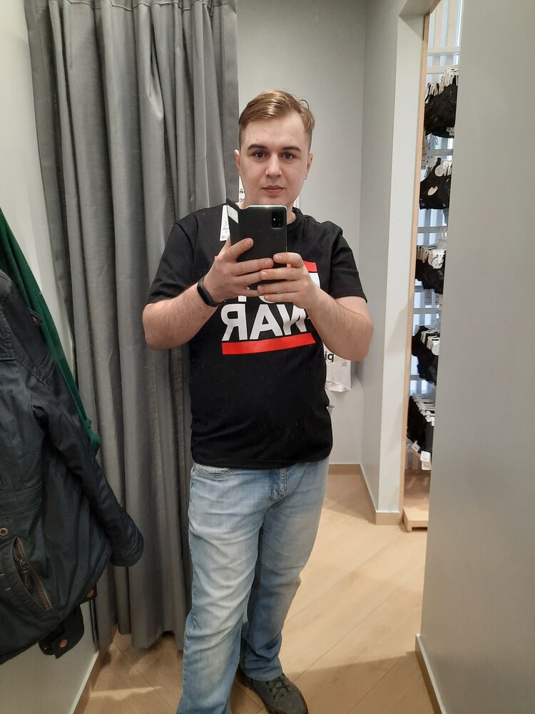  23663218  , 32 ,    