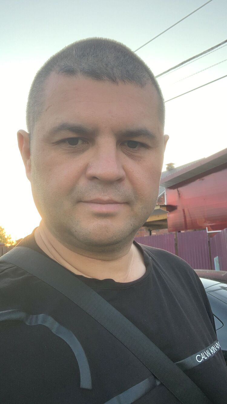  46382598  Rustam, 44 ,    