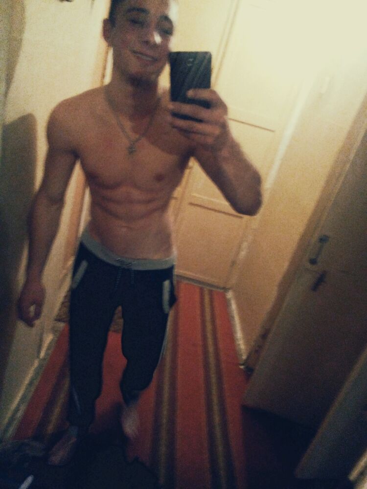  9925418  , 28 ,    