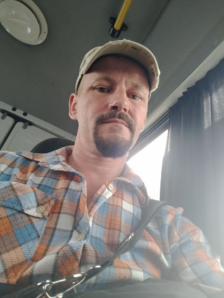  37951888  , 47 ,    