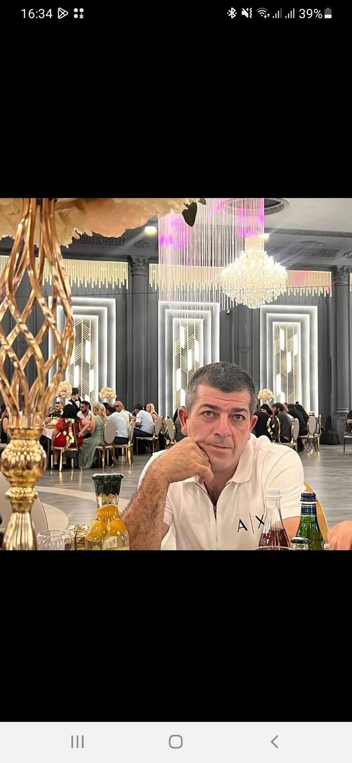  ,   Artyom, 47 ,   ,   