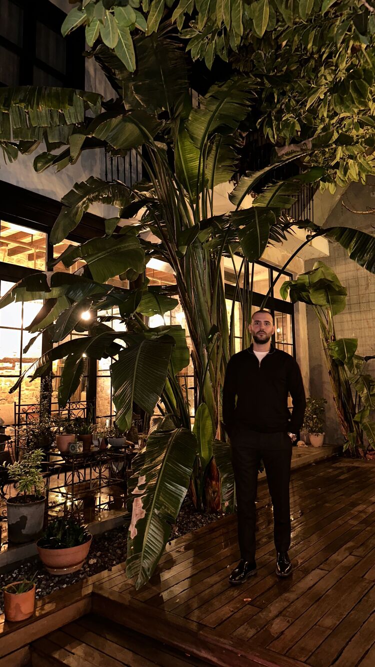  54798288  Recep, 33 ,    