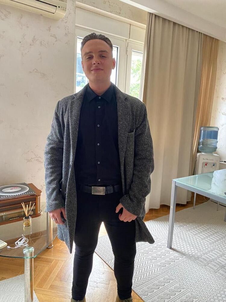  32899738  Vadim, 22 ,    Neresnica