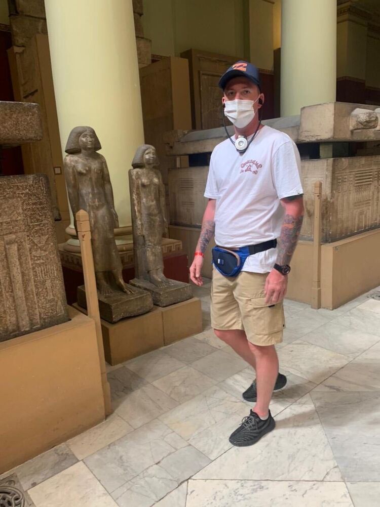  53468858  , 30 ,    -