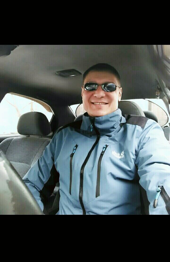  44218978  , 46 ,    