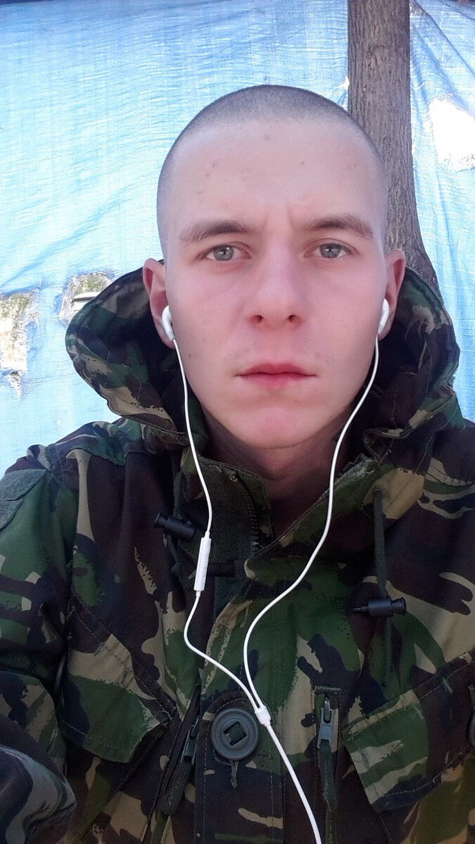  6582678  Serhij, 30 ,    