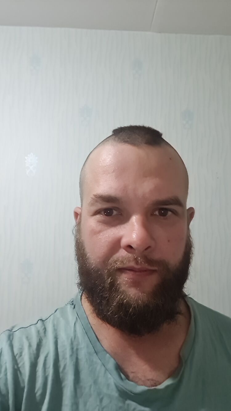  47449628  , 33 ,    