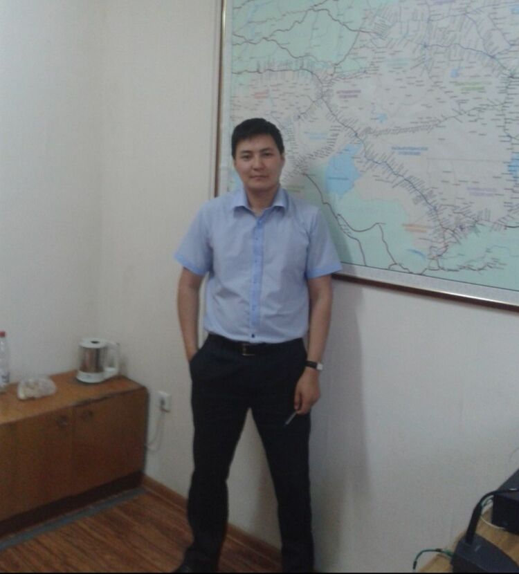  19410718  Aibek, 41 ,    