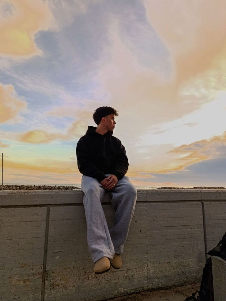 ���� 56077048 ����� ������, 24 ����, ���� ���������� � �������