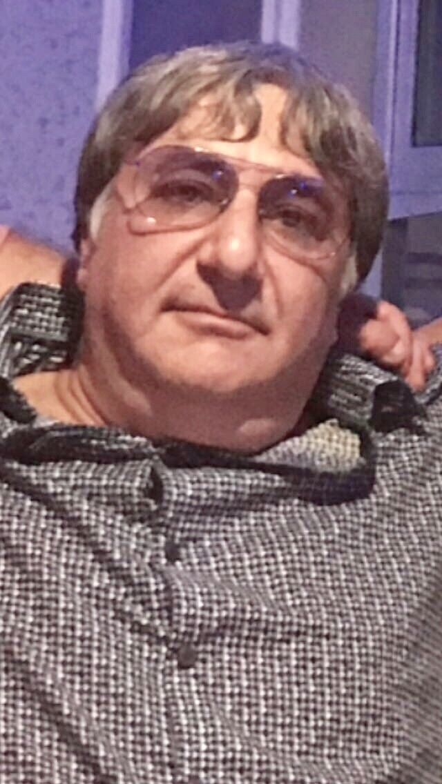  15069268  , 52 ,    