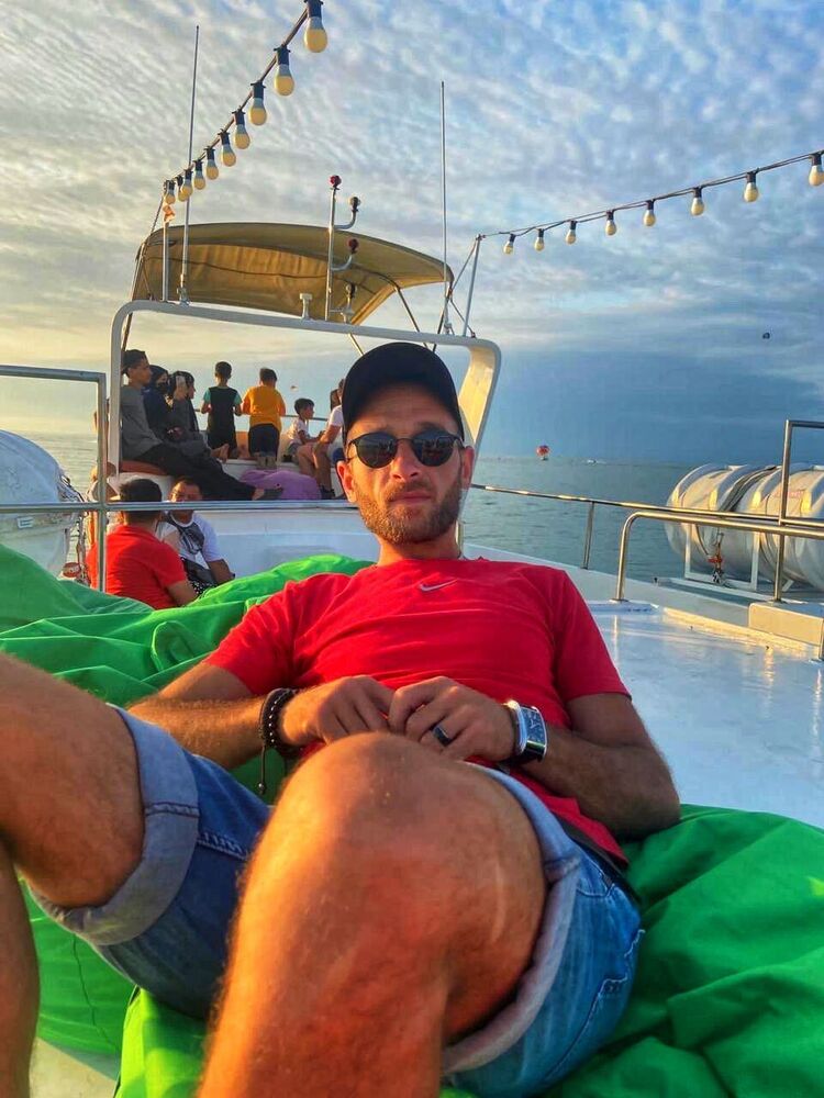  ,   Jurgen, 38 ,   ,   