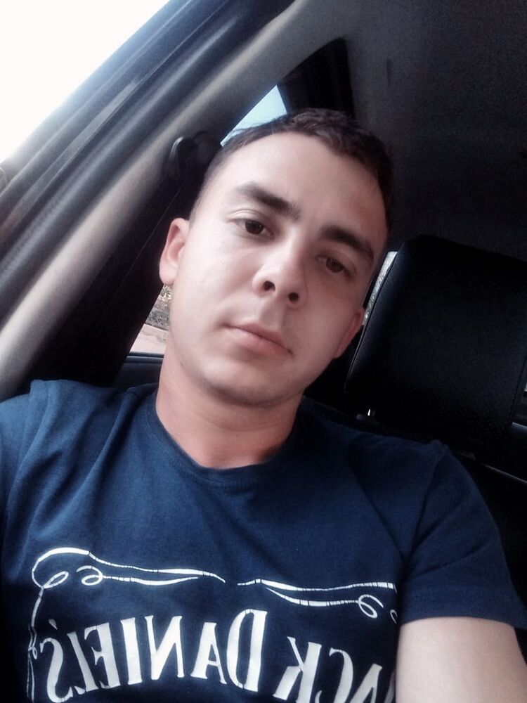  40759598  , 27 ,    