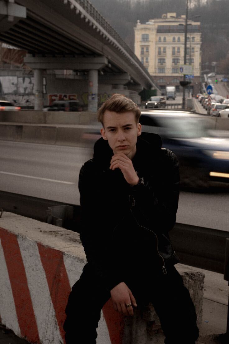  -,   , 23 ,   ,   