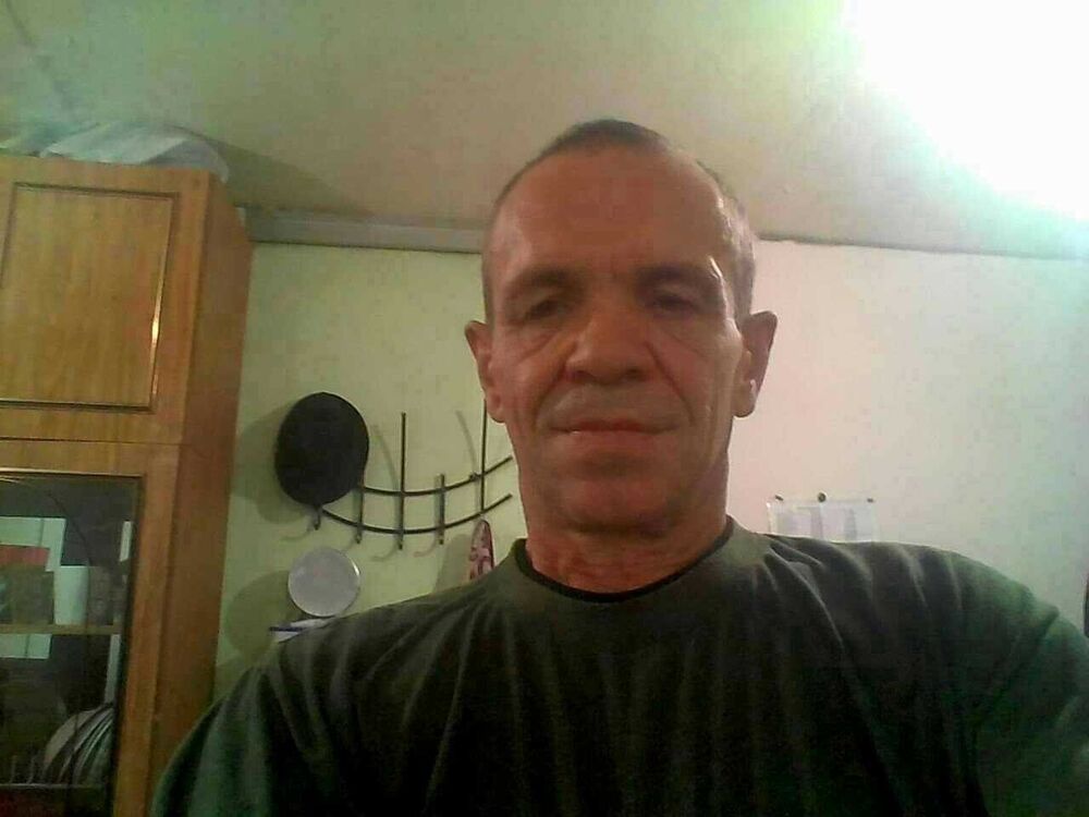  35633048  , 62 ,    