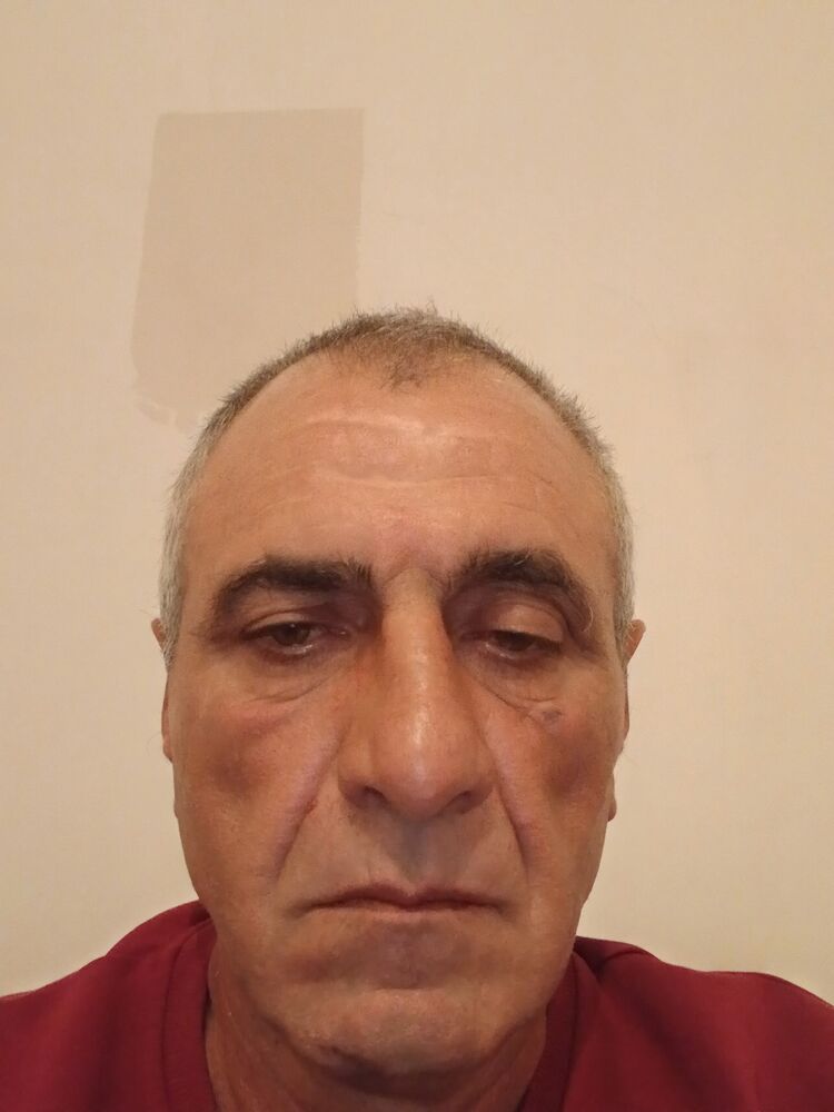  52880948  , 51 ,    