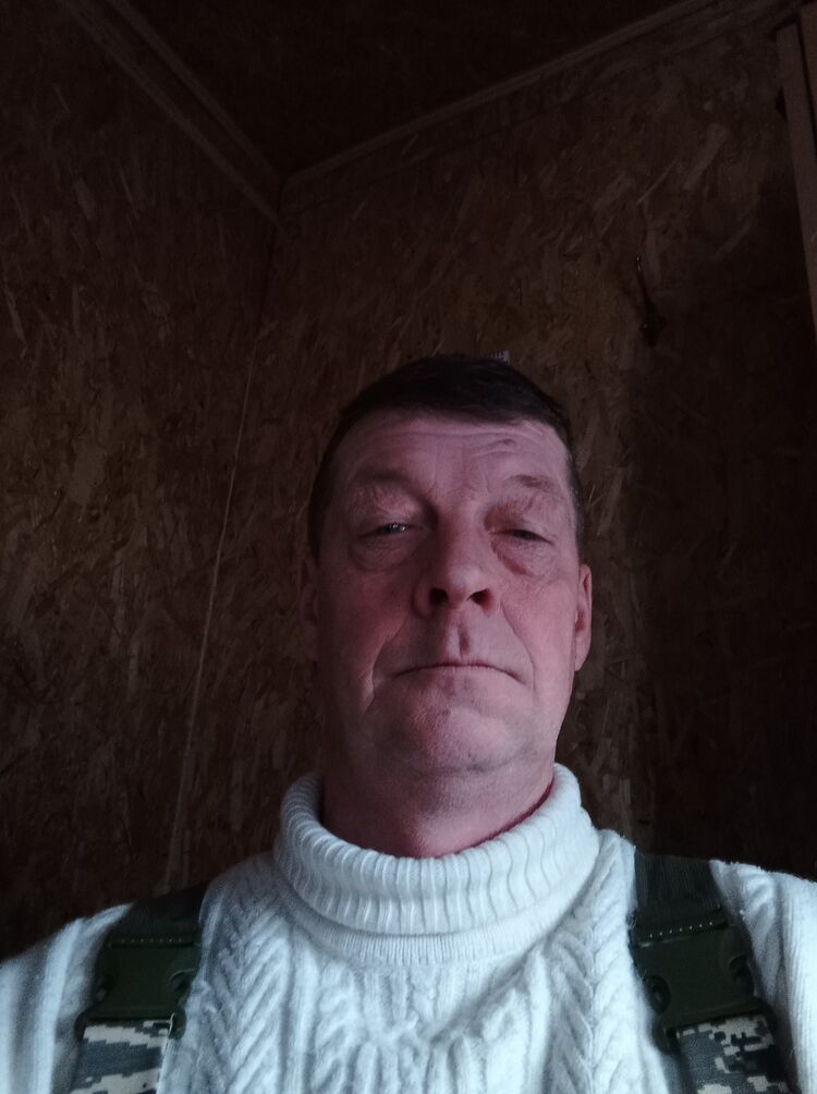  45941568  Albert, 55 ,    