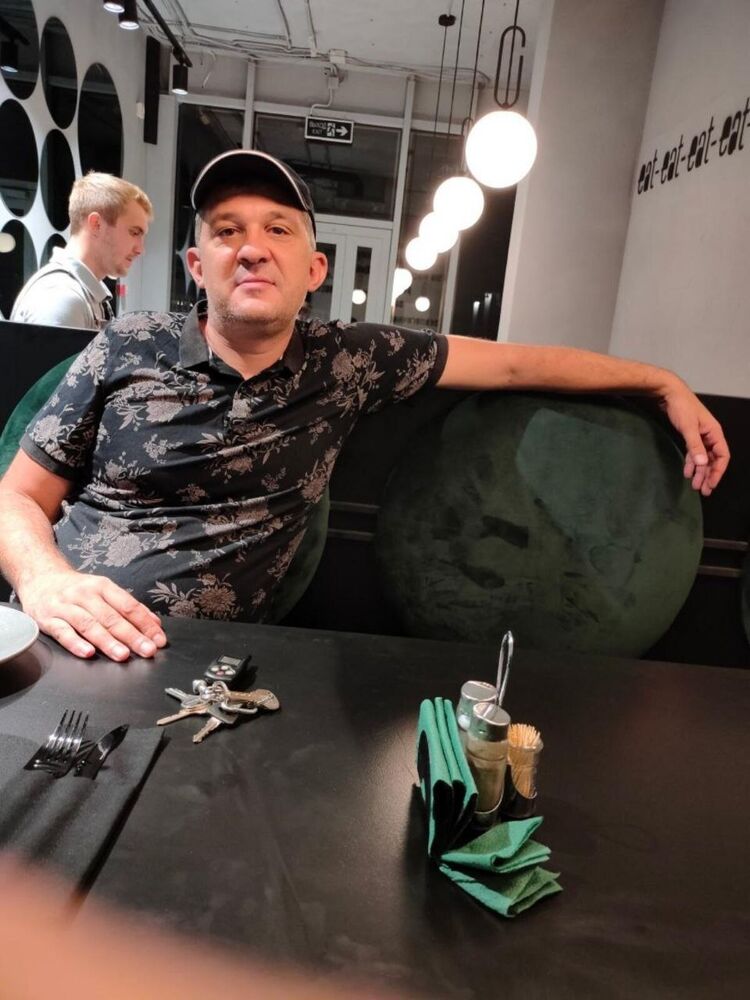  54025738  Amber, 45 ,    