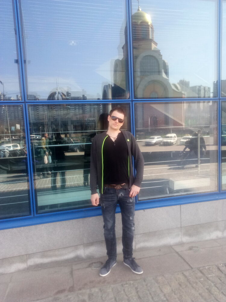  ,   Alex, 40 ,   ,   , c 