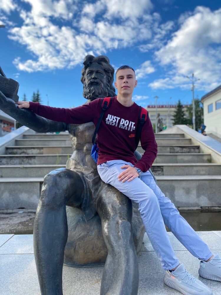  27506078  Vladislav, 23 ,    