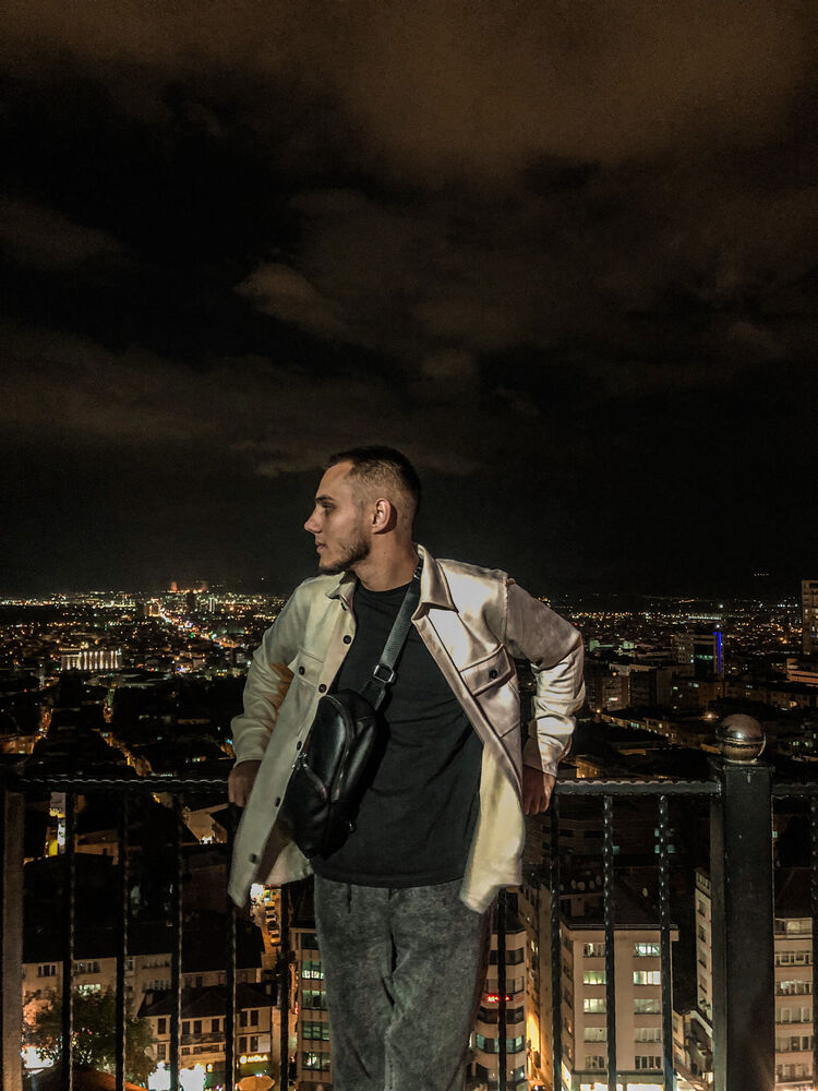 ���� 31686728 ����� ������, 25 ���, ���� ���������� � ������������